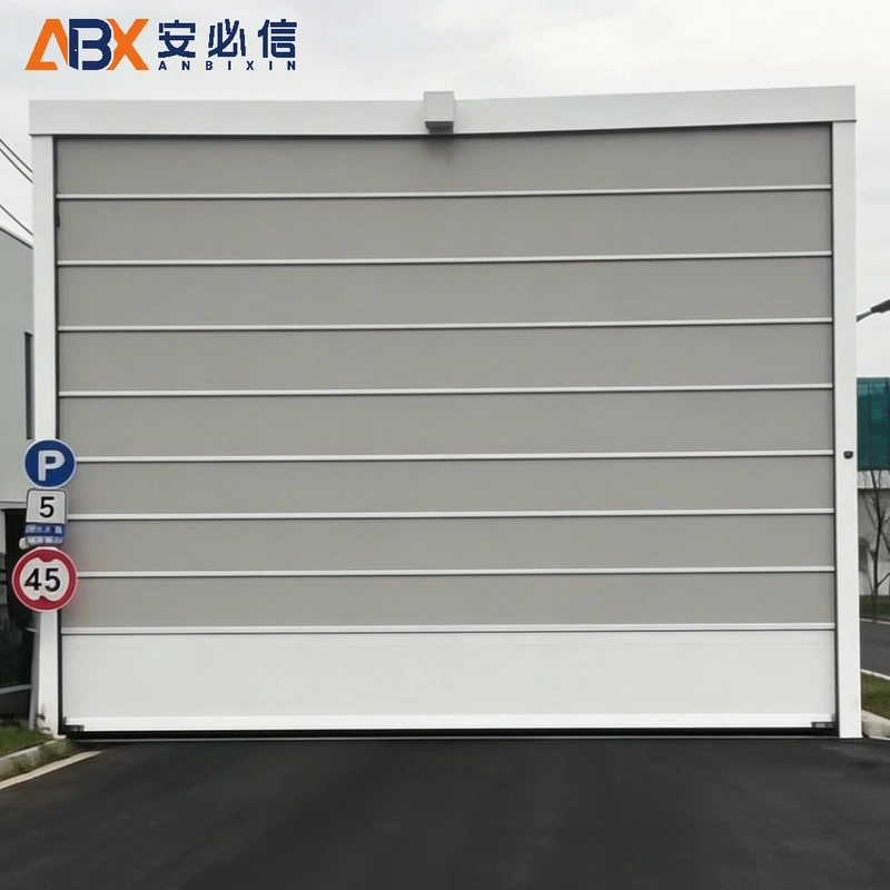 辽阳背带门